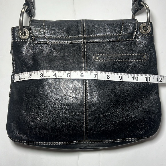 B Makowsky Black Pebbled Leather Handbag - Picture 11 of 14